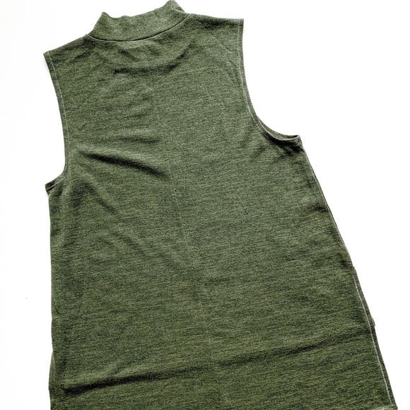 JUICY COUTURE Green Mock Neck Sleeveless Tunic Top - Picture 4 of 4